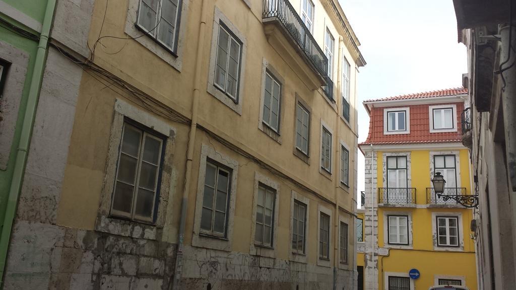 Charming Apartment I Historical Center Lisbon Luaran gambar