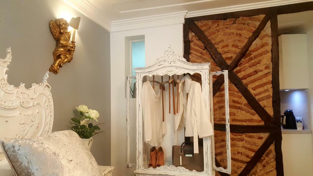 Charming Apartment I Historical Center Lisbon Luaran gambar