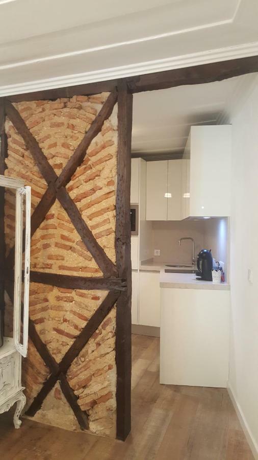 Charming Apartment I Historical Center Lisbon Luaran gambar