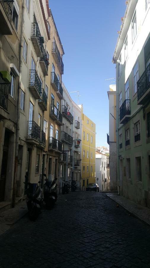 Charming Apartment I Historical Center Lisbon Luaran gambar